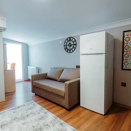 Umut Aparthotel *